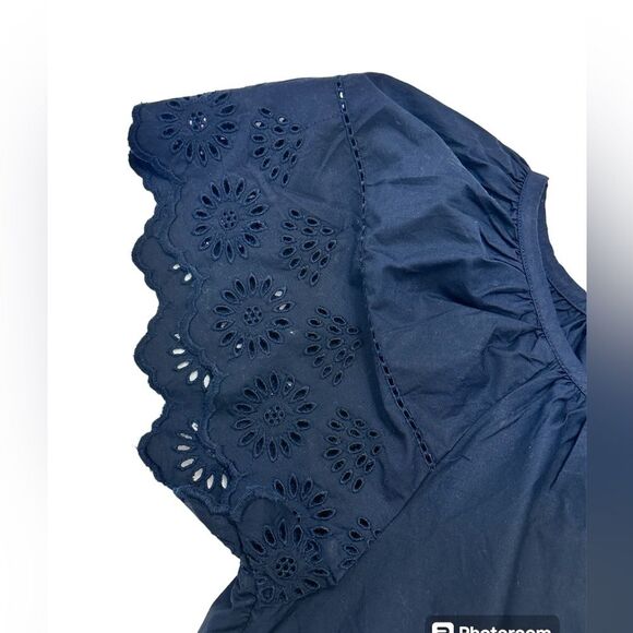 GAP Eyelet Flutter Sleeve‎ Top Size XXSMALL - Picture 6 of 10